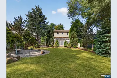 538 Coolidge Place, Paramus, NJ 07652 - Photo 39