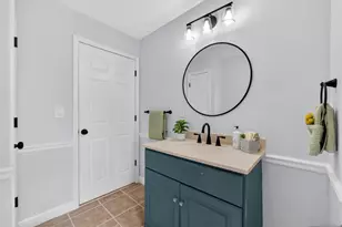 538 Coolidge Pl, Paramus, NJ 07652 - Photo 29
