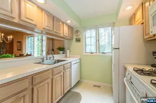 314 Sturbridge Ct, Ramsey, NJ 07446 - Photo 13