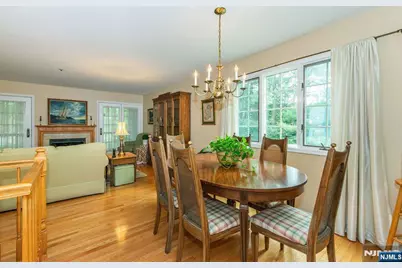314 Sturbridge Court, Ramsey, NJ 07446 - Photo 7