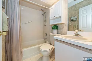 314 Sturbridge Ct, Ramsey, NJ 07446 - Photo 23
