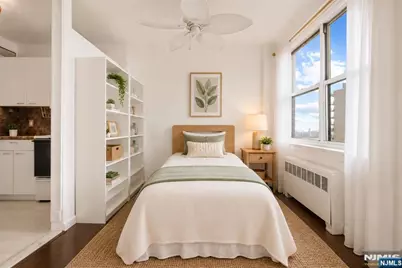 1450 Palisade Avenue 6F #6F, Fort Lee, NJ 07024 - Photo 9