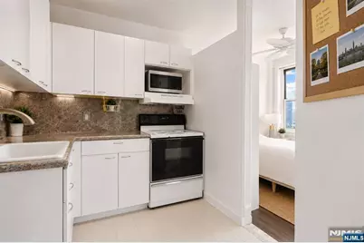 1450 Palisade Avenue 6F #6F, Fort Lee, NJ 07024 - Photo 7