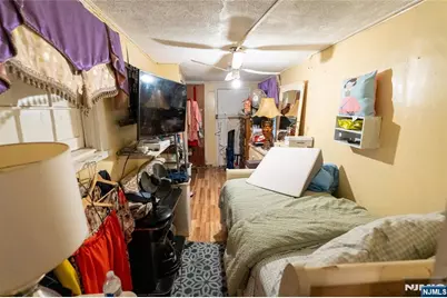 65 Taylor Street, Newark, NJ 07104 - Photo 9