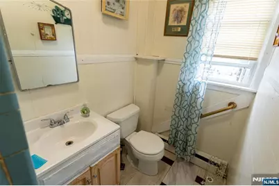 65 Taylor Street, Newark, NJ 07104 - Photo 23