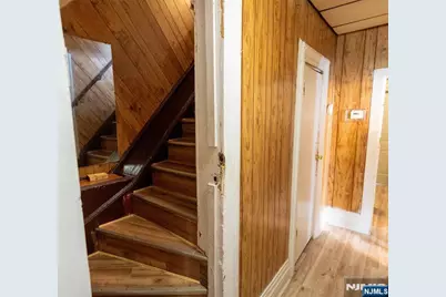 65 Taylor Street, Newark, NJ 07104 - Photo 25