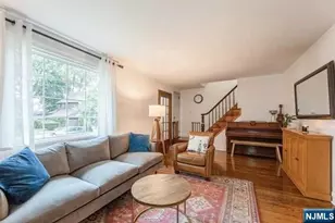 1125 W Laurelton Pkwy, Teaneck Township, NJ 07666 - Photo 7