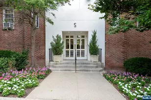 5 Roosevelt Pl 5C, Montclair, NJ 07042 - Photo 13