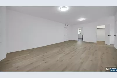58-60 Ingraham Place, Newark, NJ 07108 - Photo 11