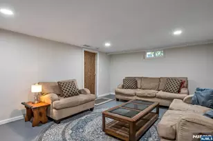 320 Monroe Ave, Wyckoff Township, NJ 07481 - Photo 33