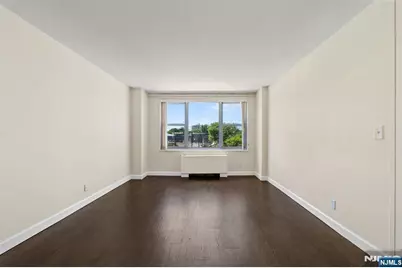2100 Linwood 2Y #2Y, Fort Lee, NJ 07024 - Photo 17