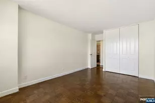 2100 Linwood 2Y, Fort Lee, NJ 07024 - Photo 13