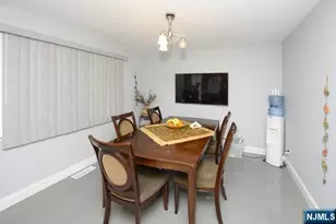 11 Park View Pl 2E, Fair Lawn, NJ 07410 - Photo 5
