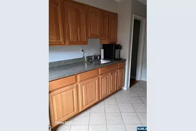 4 Gainesborough Terrace 1B #1B, River Edge, NJ 07661 - Photo 3