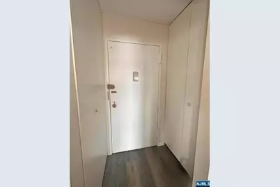 250 Gorge Road 12L #12L, Cliffside Park, NJ 07010 - Photo 19