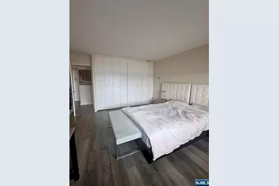 250 Gorge Road 12L #12L, Cliffside Park, NJ 07010 - Photo 17