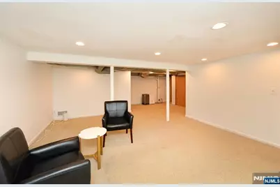 1641 Ardsley Court, Teaneck Township, NJ 07666 - Photo 21