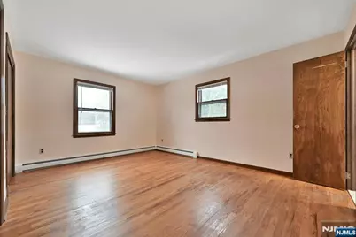 27 Beech Street, Hillsdale, NJ 07642 - Photo 21