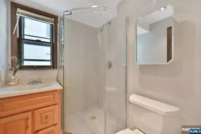27 Beech Street, Hillsdale, NJ 07642 - Photo 9