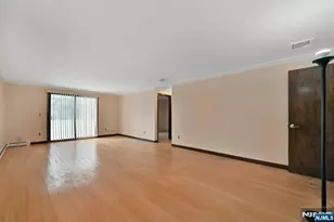27 Beech St, Hillsdale, NJ 07642 - Photo 3