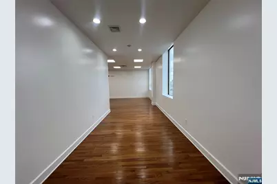 407 39th 501 #501, Union City, NJ 07087 - Photo 5
