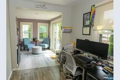 126 Post Avenue, Lyndhurst Township, NJ 07071 - Photo 11