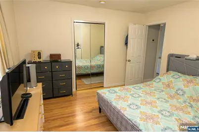 126 Post Avenue, Lyndhurst Township, NJ 07071 - Photo 13