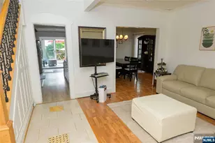 126 Post Ave, Lyndhurst Township, NJ 07071 - Photo 3