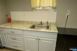 126 Post Ave, Lyndhurst Township, NJ 07071 - Photo 23