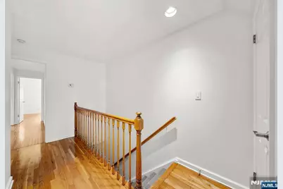 300 Gorge Road 1 #1, Cliffside Park, NJ 07010 - Photo 17