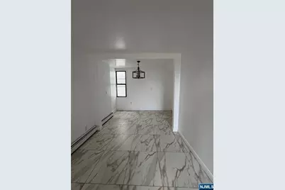 25 Oak Street 3 #3, Paterson, NJ 07501 - Photo 5