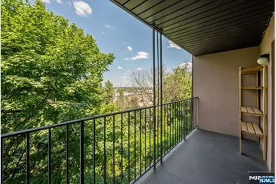6409 Liberty I1 #I1, North Bergen, NJ 07047 - Photo 21