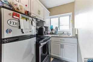 207 Polifly Road 2074, Hackensack, NJ 07601 - Photo 5