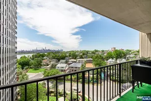 200 Winston Dr 718, Cliffside Park, NJ 07010 - Photo 11