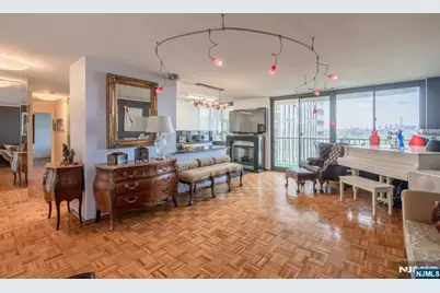 200 Winston Drive 718 #718, Cliffside Park, NJ 07010 - Photo 5