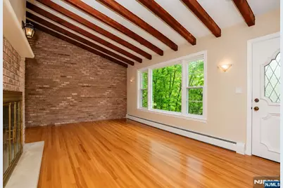 908 N Monroe Street, Midland Park, NJ 07432 - Photo 3