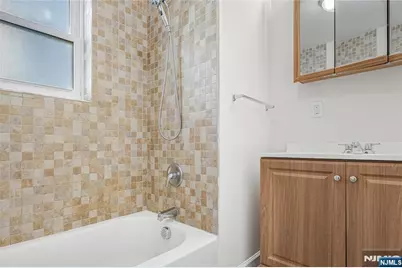 326 Magnolia Avenue, Elizabeth, NJ 07206 - Photo 13