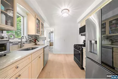 85 Park Avenue, Cresskill, NJ 07626 - Photo 9