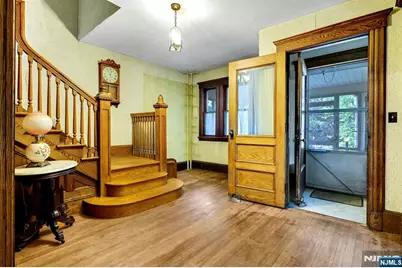 176 Mountain Way, Rutherford, NJ 07070 - Photo 5