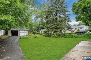 176 Mountain Wy, Rutherford, NJ 07070 - Photo 23