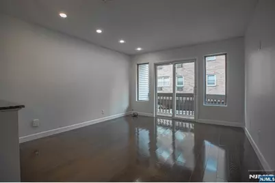 31 Fairmount Avenue 6A #6A, Hackensack, NJ 07601 - Photo 3