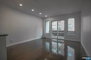31 Fairmount Ave 6A, Hackensack, NJ 07601 - Photo 3