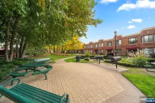 100 Old Palisade Road 801, Fort Lee, NJ 07024 - Photo 17