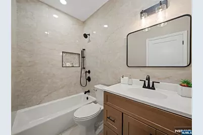 432 Jefferson Street 2 #2, Carlstadt, NJ 07072 - Photo 5