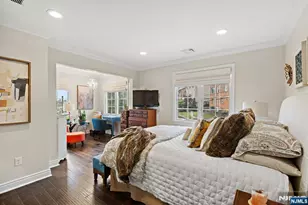 70 Cecelia Ave, Cliffside Park, NJ 07010 - Photo 27