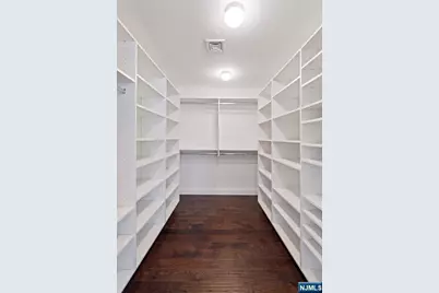 70 Cecelia Avenue, Cliffside Park, NJ 07010 - Photo 33