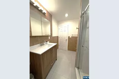 234 Columbia Avenue 11 #11, Fort Lee, NJ 07024 - Photo 9