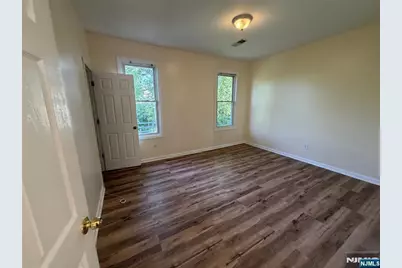 117 Schley Street 2 #2, Newark, NJ 07112 - Photo 5