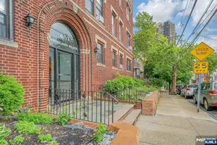 6114 Highland Pl 1H, West New York, NJ 07093 - Photo 1