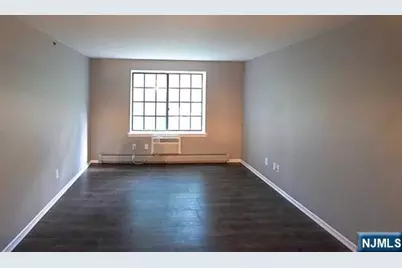 1418 Faulkner Court, Mahwah, NJ 07430 - Photo 5